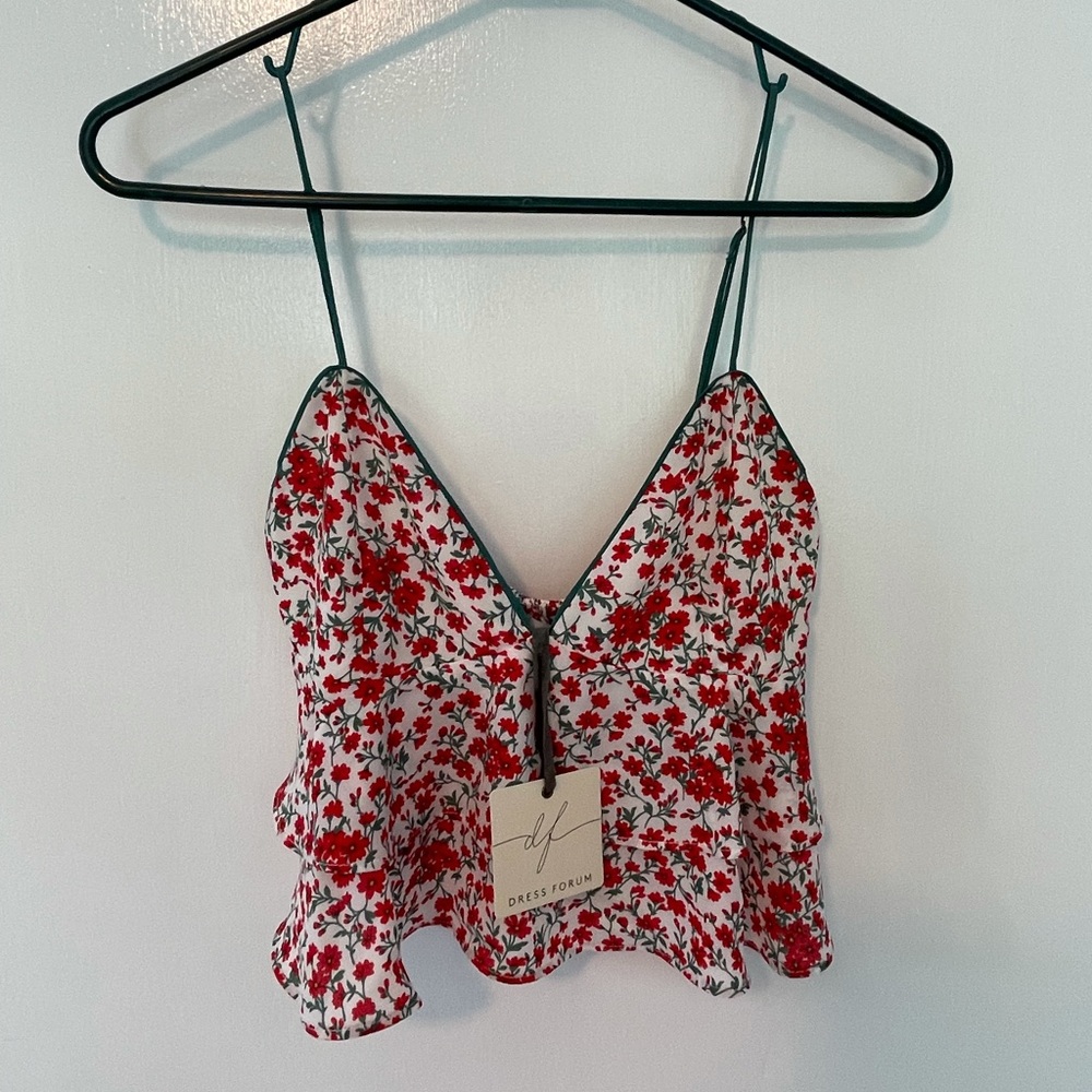 NWT Dress Forum Floral Ruffle Crop Top, Medium